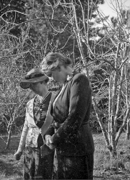 Bickleigh Vale, Lorna Fielden (on left)